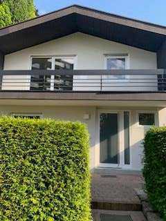Architekten-Haus mit Garten und TG-Platz, kernsaniert