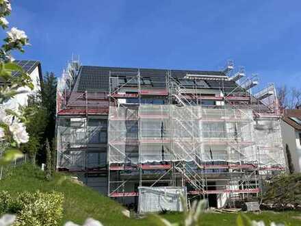 *NEUBAU-GARTENWOHNUNG MIT GROSSER TERRASSE UND PRIVATEM GARTEN IN AUSSICHTSLAGE VON SCHÖNBERG*