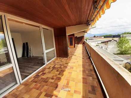 Vollständig renovierte 3-Zimmer-Wohnung mit Loggia und EBK in Freilassing
