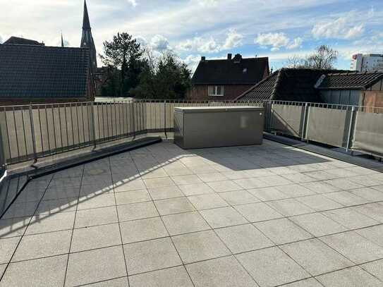 Fußgängerfreundliche 3-Zimmer Wohnung mit riesiger Terrasse