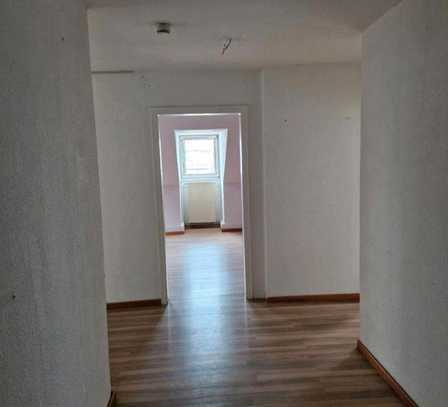 69 m² - 3 ZKB in Kassel, Dachgeschoss ab 1.5., top zentrale Lage