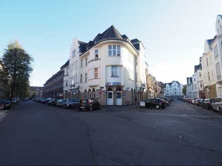 D-Oberkassel! Büro über zwei Etagen im Rohbauzustand zu vermieten