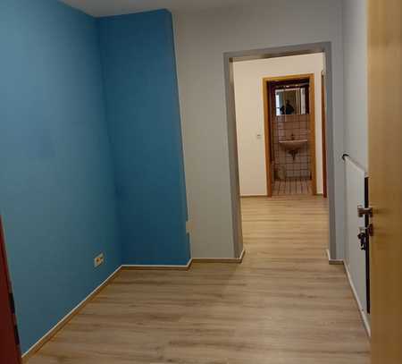 450 € - 55 m² - 1.5 Zi.