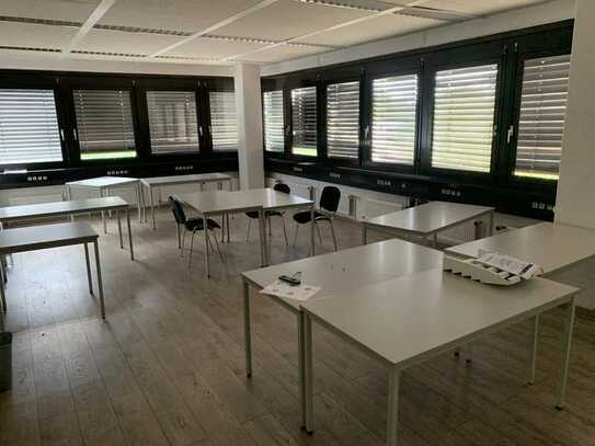 250 m² Büro-/Schulungsfläche in Porz Gremberghoven *vermietet Eigentümer*