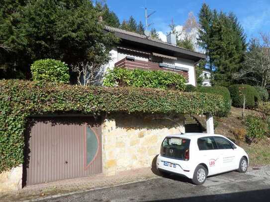 Einmaliges Architektenhaus mit schöner Aussicht