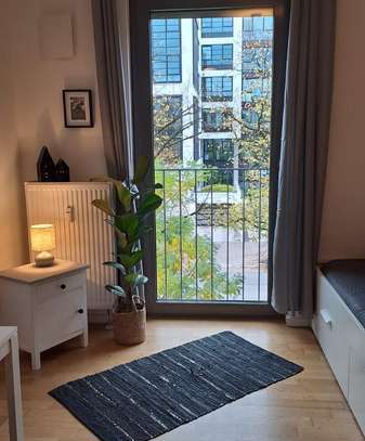 1-Zimmer-Wohnung möbliert mit Küche und Tiefgaragenplatz in München-Haidhausen – Ideal für Studenten