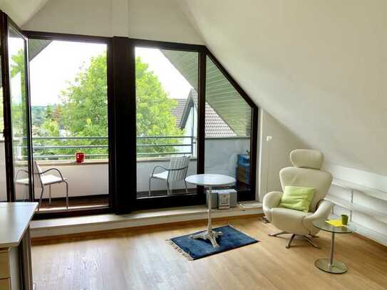2-Zimmer-Dachgeschosswohnung mit Loggia in Ratingen-Homberg