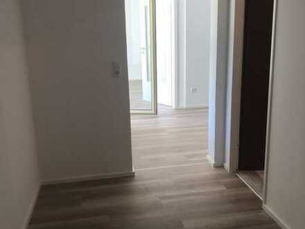 3,5 Zimmer Wohnung, Hochparterre, Balkon, in München-Hadern, U6