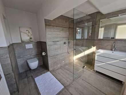 Helle 3-Zimmer Dachgeschoßwohnung in direkter Nähe zum Hardter Wald