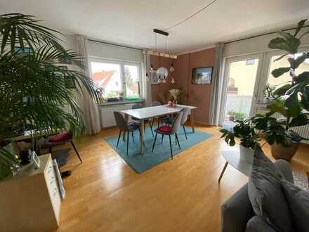 *Neu* Großzügige 2-Zimmer Wohnung mit 2 Balkonen und Einbauküche in Hattersheim-Eddersheim