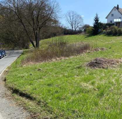 Bauplatz in ruhiger Lage im bebauten Wohngebiet