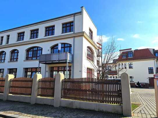 Neuwertige 3-Raum EG-Loftwohnung in Denkmalensemble