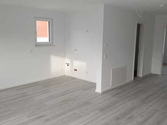 2ZW Neubau | Balkon | 1 km zum S-Bahnhof