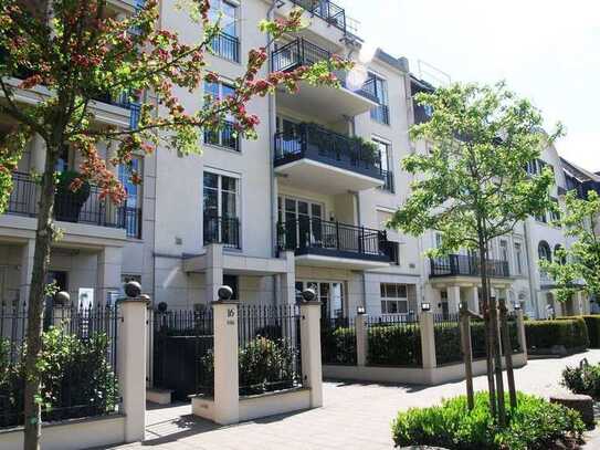 Luxus Gartenwohnung auf der Cecilienallee in bester Lage mit Rheinblick