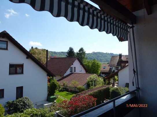 Gepflegte Maisonette-Wohnung mit 2,5 Zimmern + Studio und Loggia