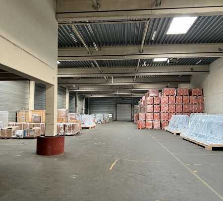 Logistikhalle | 1.337 m² Verfügbarkeit kurzfristig | 1.315 m² Verfügbarkeit 01.01.2025