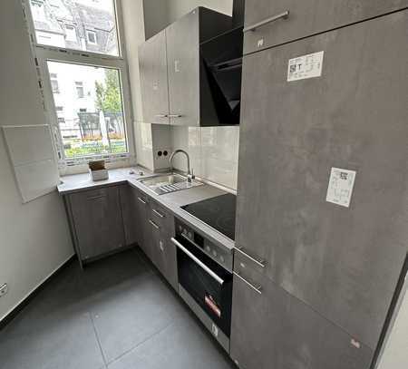 Neu Renovierte & Möblierte 2-Zimmer-Wohnung in Frankfurt am Main