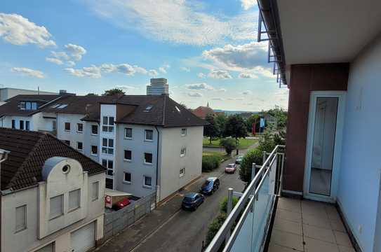 3 Zimmerwohnung mit Einbauküche und Balkon Nähe Pfalzgalerie