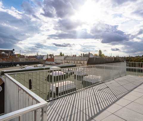 Großzügige Dachgeschosswohnung mit Ausblick über den Dächern Berlins