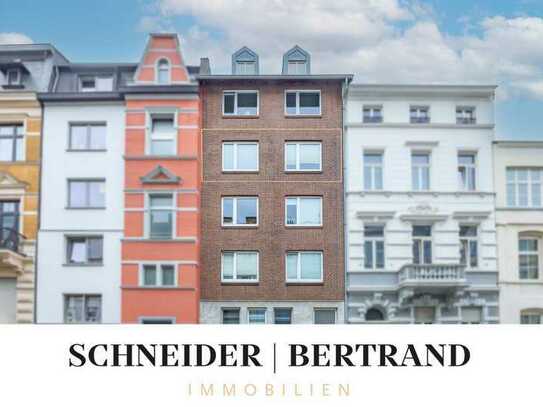 Moderne 3 Zimmer Wohnung mit bezauberndem Balkon im Frankenberger Viertel