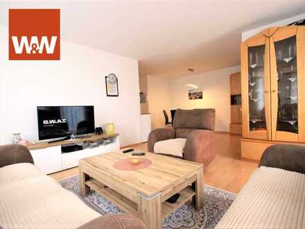 Sofort beziehbar! Attraktive 3,5 Zi. Wohnung mit Balkon, Garage und Stellplatz in ruhiger Nebenstraß
