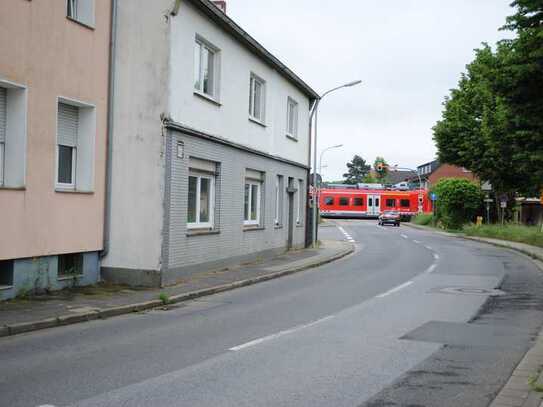 Großes Haus zum kleinen Preis