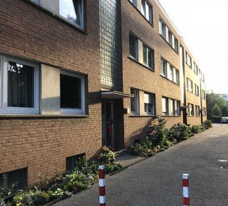 Willich-Schiefbahn - ab 15.04. frei: schöne 3 Zimmer Wohnung mit Balkon in guter Lage!