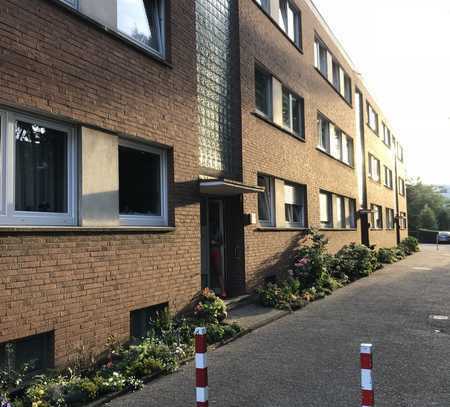 Willich-Schiefbahn - schöne, mieterfreie 3 Zimmer Wohnung mit Balkon in guter Lage!