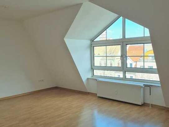 Schöne 2-Raum-Wohnung im Zentrum von Döbeln mit Personenaufzug