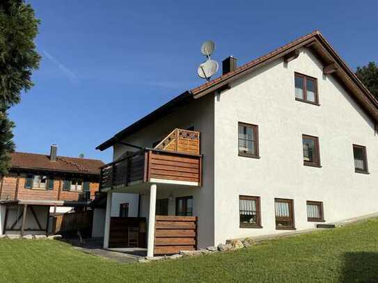 Einfamilienhaus mit Einliegerwohnung, toll gelegen im Naherholungsgebiet der Zielfinger Seen