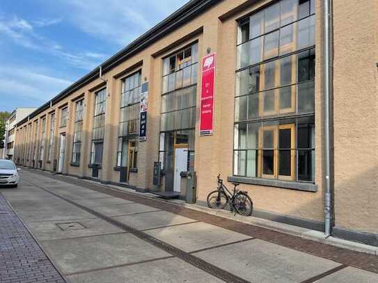 Büro mit Industriecharakter, flexible Größen