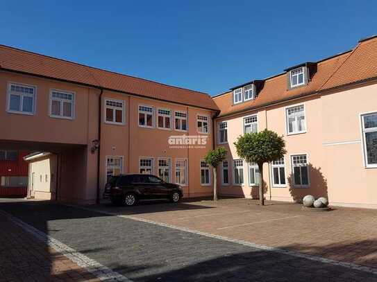 antaris Immobilien GmbH ** Peripher gelegen, zentral angebunden! **