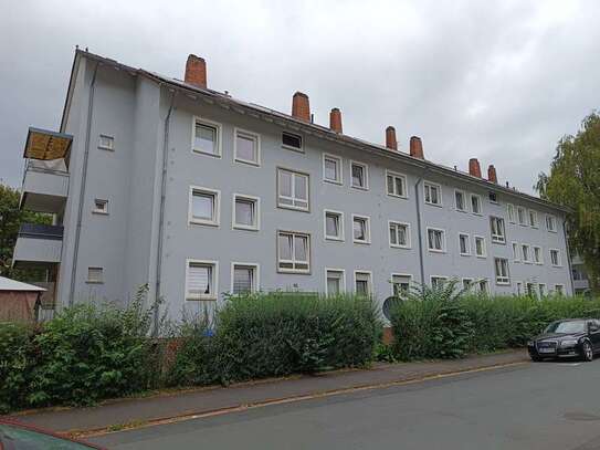 Berliner Straße 22, schöne helle 4 Zimmerwohnung im EG mit Balkon