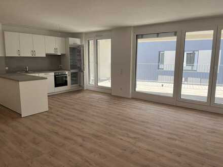 Hochwertige 4-Zimmer-Neubauwohnung mit Balkon und Einbauküche
