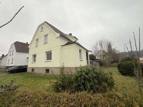 Gemütliche Erdgeschosswohnung in Elverdissen mit Garten und Garage