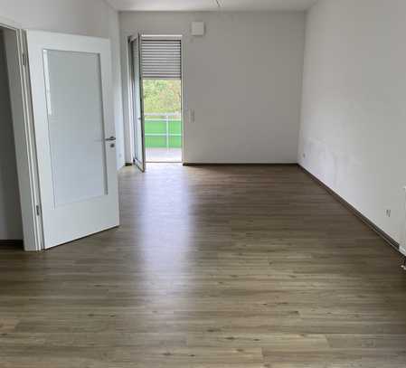 Helle 2-Zimmer-Wohnung mit Balkon