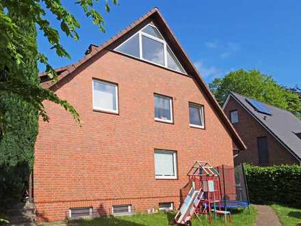 Doppelhaus mit zwei vermieteten Wohneinheiten
