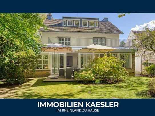 Elegantes Wohnjuwel mit malerischem Garten in zentraler Lage