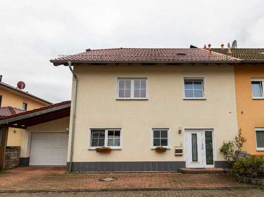 Geräumiges, 7-Zimmer Doppelhaus in Remagen