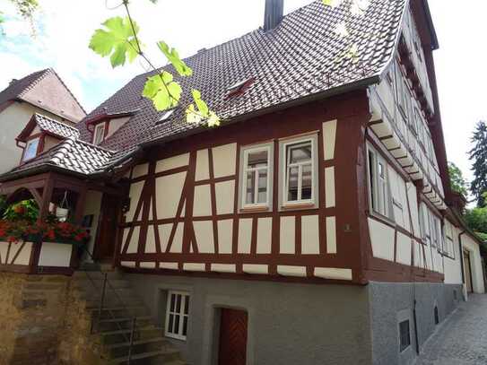 HISTORISCHES FACHWERKAUS IN DER ALTSTADT VON BAD WIMPFEN