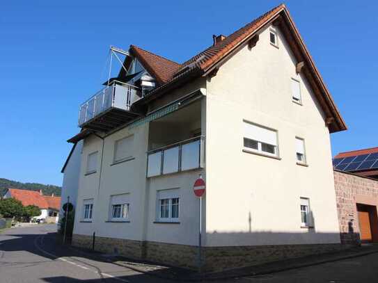 Ihr neues Zuhause: Einfamilienhaus mit herrlichem Hof zum Genießen!!