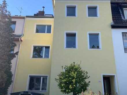 Provisionsfrei---Vollmöblierte Traumwohnung im Herzen von Köln