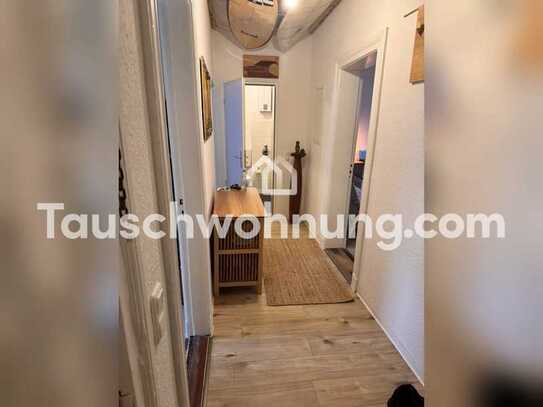 Tauschwohnung: günstige, sanierte 2-Zimmer-Altbauwohnung mit Balkon