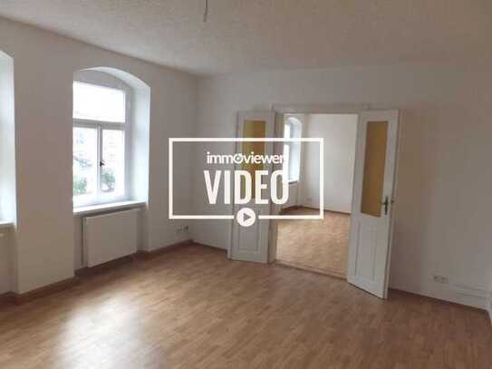 großzügige 3 Zimmerwohnung in der Altstadt, ideal für 3er WG oder Familie, Einbauküche incl.