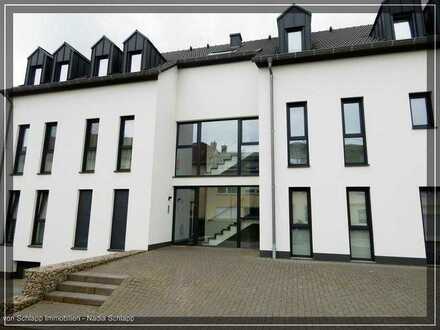 LANGSUR - 2 Zimmer Erdgeschosswohnung 77,10 m² - nach KfW 55 Standard mit Ankleide & Terrasse