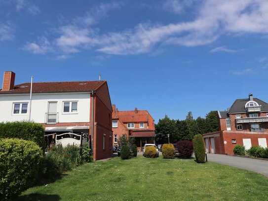 Oldenburg i.H. und die Ostsee vor der Haustür - Helle 2-Zimmer-Wohnung inkl. Kfz-Stellplatz u. Sauna