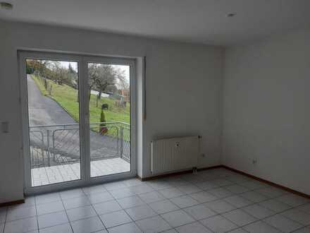 Preiswerte, gepflegte 2-Zimmer-Wohnung mit Balkon in Reichelsheim (Odenwald)