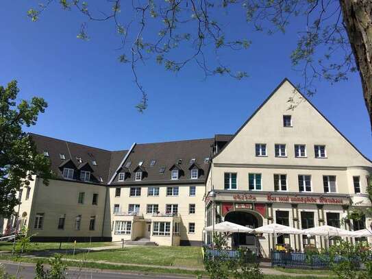 Geräumige und sonnige 4-Zimmer-Wohnung in Altlandsberg mit EBK