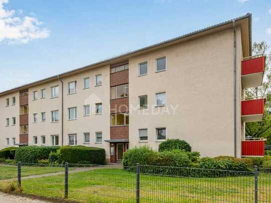 Gepflegte 3-Zimmer-Wohnung mit Balkon, Einbauküche und Stellplatz