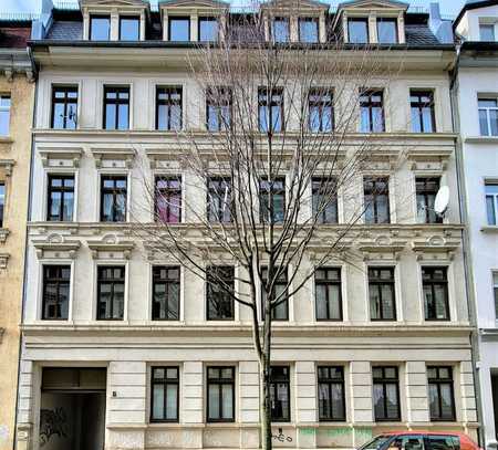 Helle 2-Raumwohnung - Tageslichtbad mit Wanne